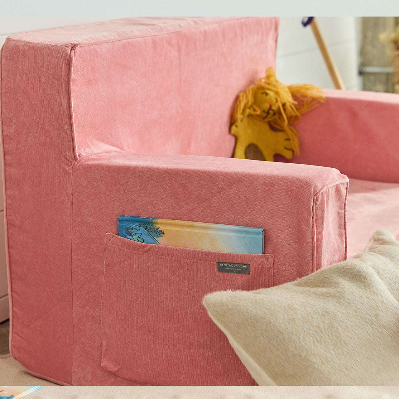 Side Pocket For Extra Storage